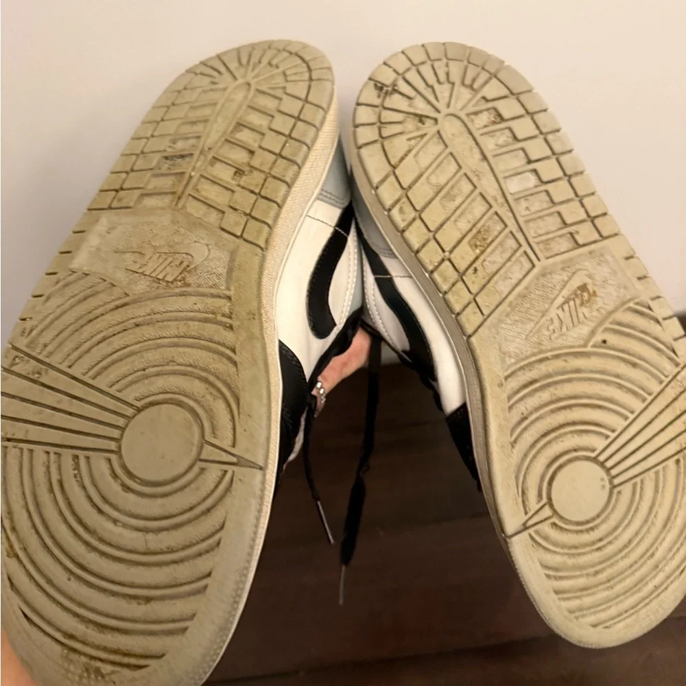 Nike Air Jordan 1 Low “Shadow Toe” — Men’s 8